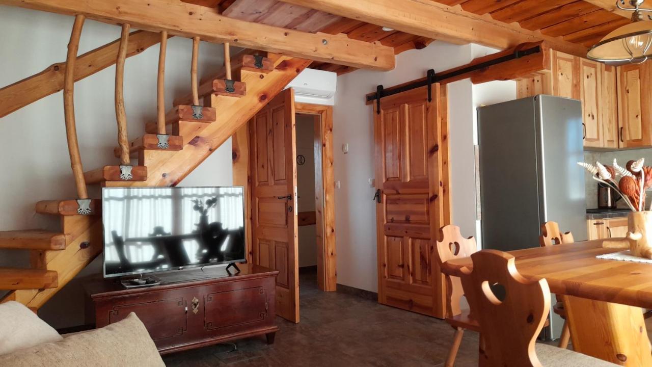 Apartma In Bungalov Jezerci Gozd Martuljek Eksteriør bilde